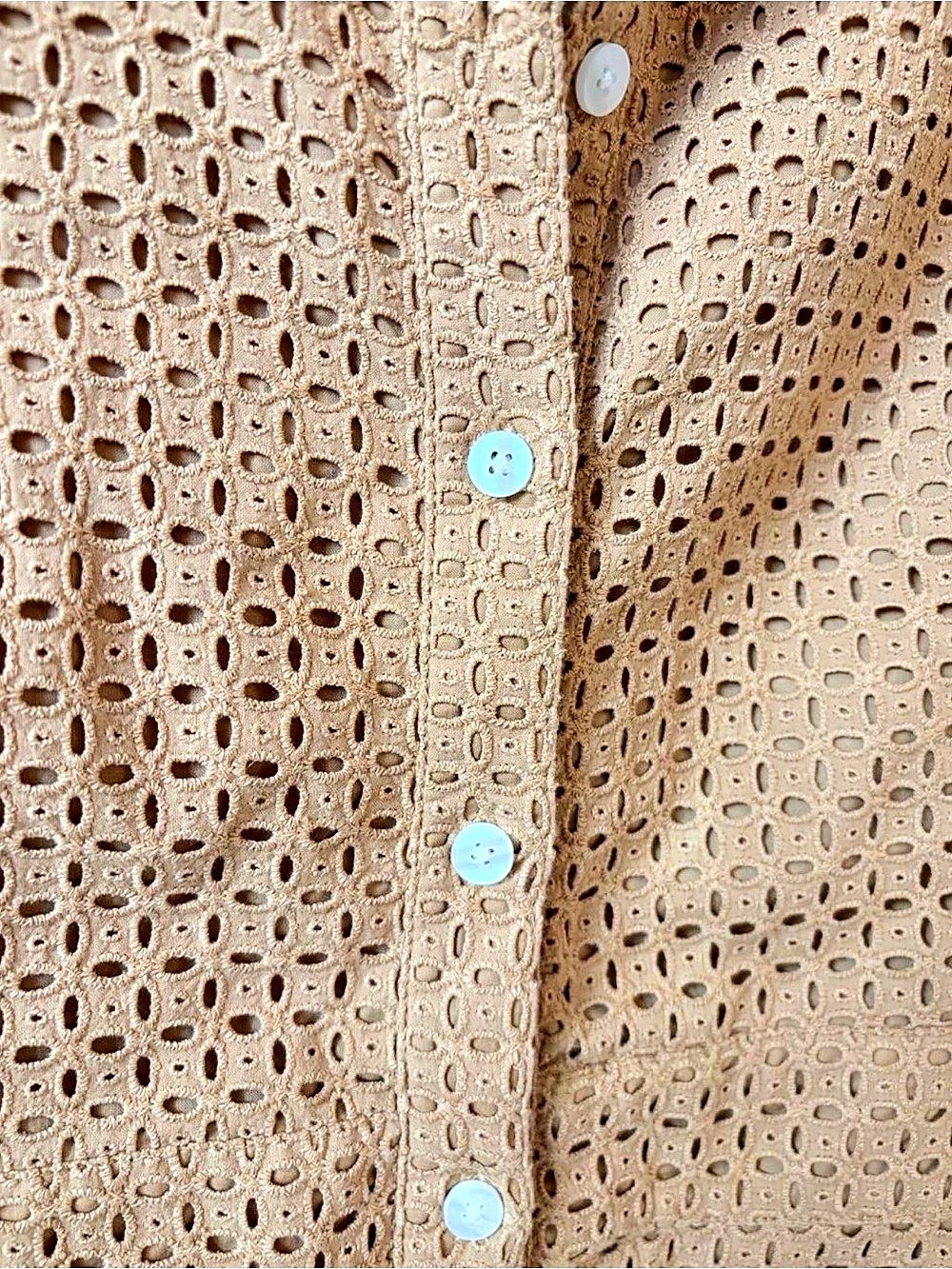 Draper James Eyelet ShirtDress in Tan Size 4 - Picture 5 of 5